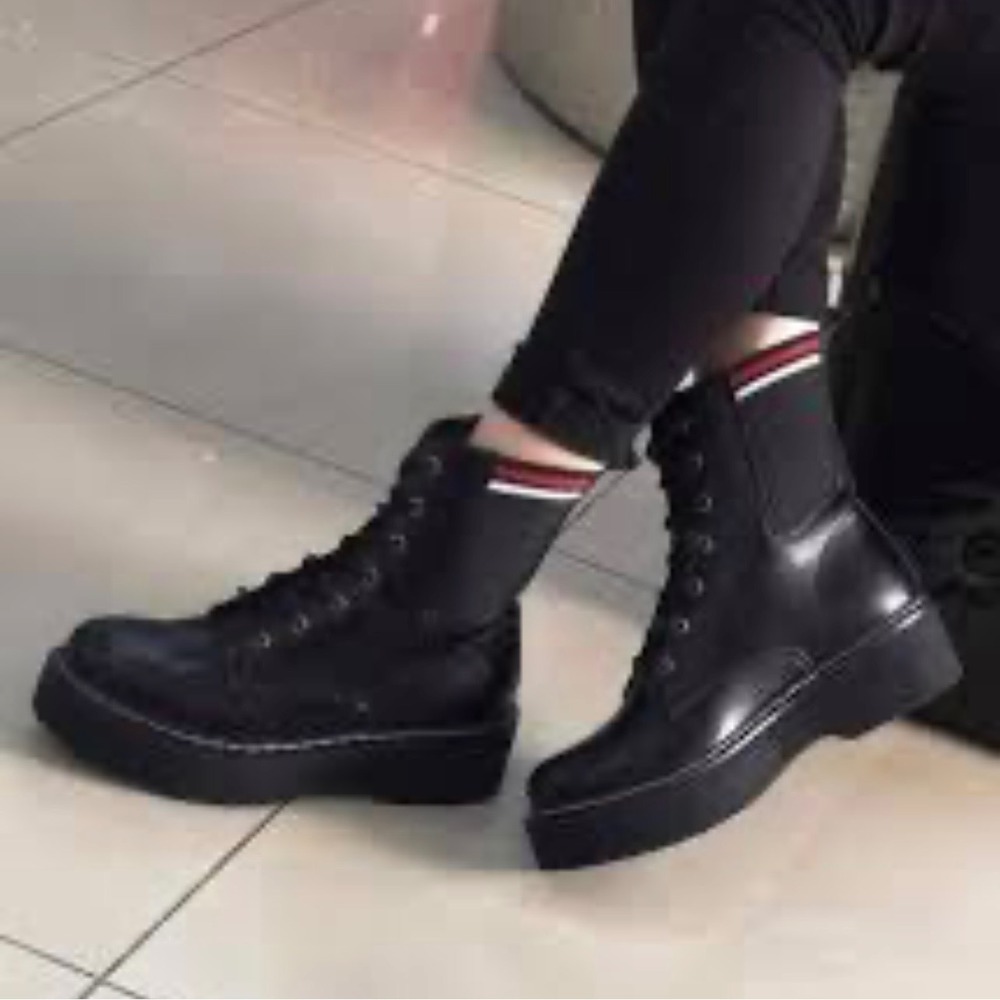 Zara Real Leather Combat Boots Ankle Lace Up Zip Bike Moto Women Black 6.5